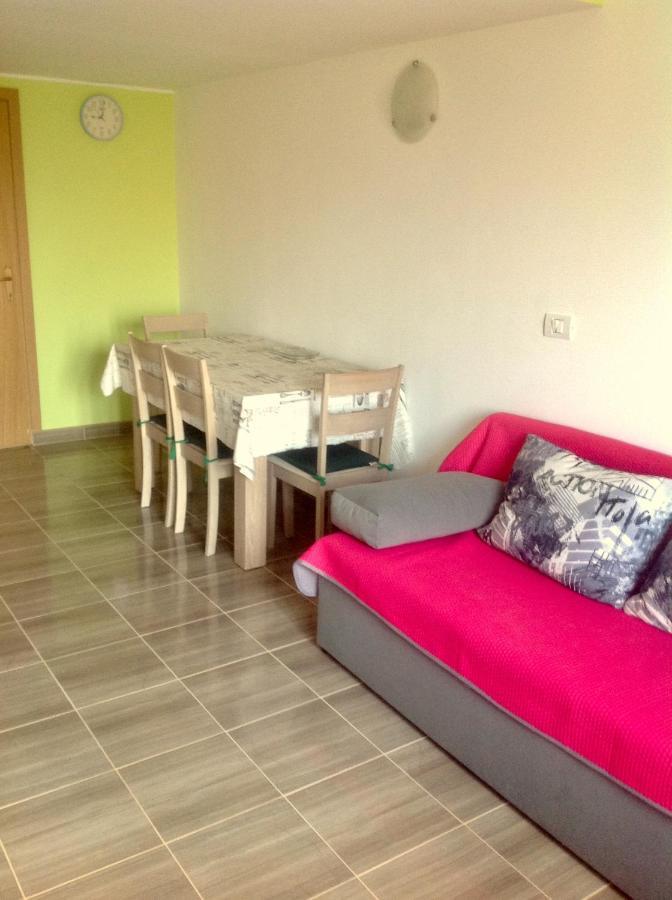 Apartman Milena Pula Exterior foto