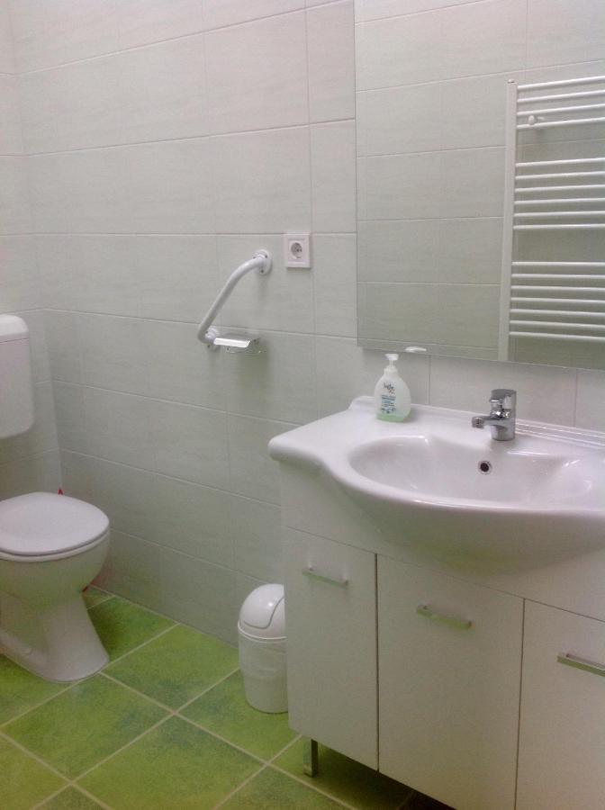 Apartman Milena Pula Exterior foto