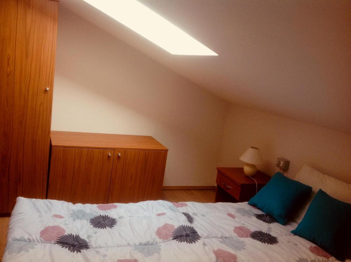Apartman Milena Pula Exterior foto